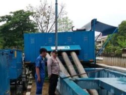 Polsek Cempaka Putih Gelar Patroli Antisipasi Guantibmas dan Cek Kesiapan Pompa Antisipasi Banjir