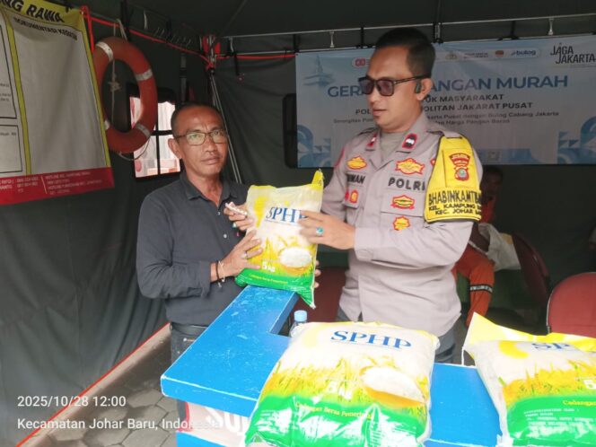 
					Polsek Johar Baru Gelar Gerakan Pangan Murah Tahap 2, Ringankan Beban Ekonomi Warga Kampung Rawa