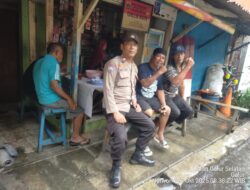 Imbau Warga Jaga Kamtibmas, Bhabinkamtibmas Galur Sambangi Warkop RW 01 Ajak Warga Aktif Cegah Kejahatan