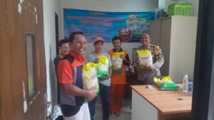 Polsek Metro Gambir Bersama Bulog Gelar Gerakan Pangan Murah, Wujud Kepedulian Polri Terhadap Stabilitas Harga dan Kesejahteraan Warga
