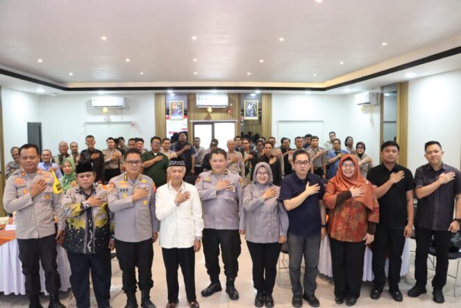 
					Penelitian dan Supervisi dari STIK Lemdiklat Polri Terkait Parameter Kinerja Polri Dalam Prespektif Masyarakat