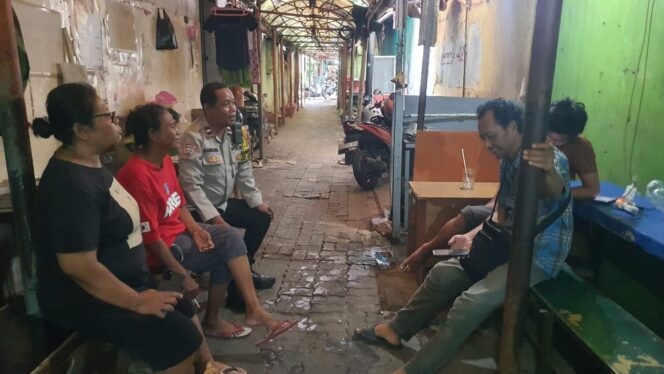 
					Bhabinkamtibmas Ajak Warga Pasar Baru, Cegah Pergaulan Bebas demi Masa Depan Generasi Muda