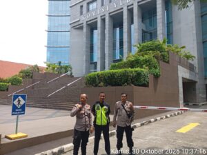 Polsek Senen Gelar Patroli Mobile di Objek Vital Antisipasi 3C dan Kejahatan Jalanan