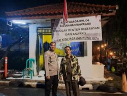 Bhabinkamtibmas Sambangi Pos Satkamling, Wujudkan Kamtibmas Aman dan Nyaman di Rawasari