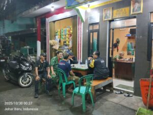 Imbauan Kamtibmas kepada Ketua RT dan Petugas Satkamling di Pos Kamling RT11 RW02 Kampung Rawa