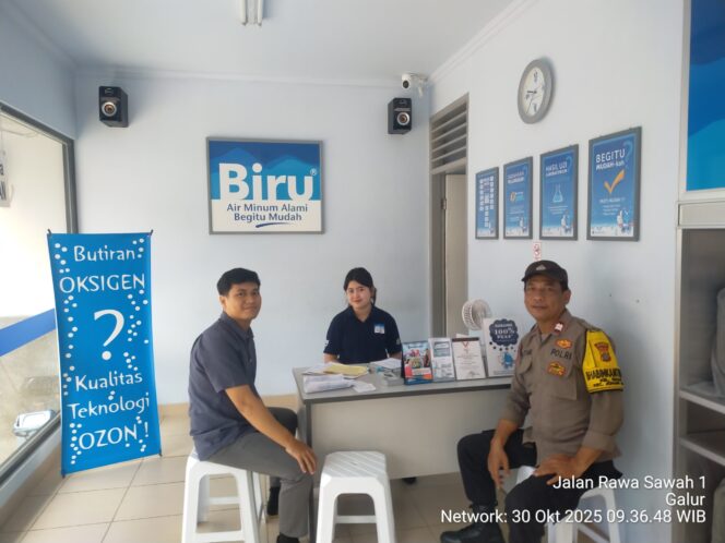 
					Sambang Dialogis Bhabinkamtibmas Galur: Membangun Kepercayaan dan Keamanan Bersama