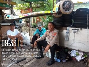 Kapolsubsektor Tanah Tinggi Laksanakan Patroli Dialogis, Ciptakan Situasi Aman dan Kondusif