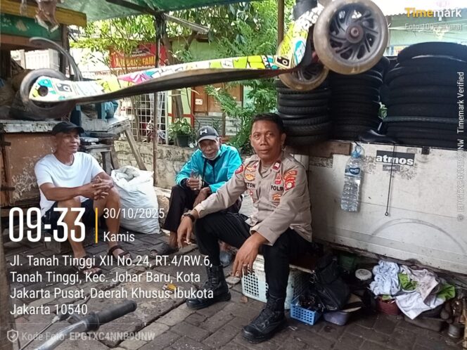 
					Kapolsubsektor Tanah Tinggi Laksanakan Patroli Dialogis, Ciptakan Situasi Aman dan Kondusif