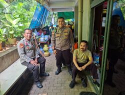 Polsek Metro Gambir Tempatkan Personel di Pos Merdeka Barat untuk Antisipasi Aktivitas Masyarakat dan Pantau Situasi Kamtibmas Malam Hari