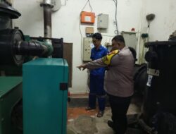 Bhabinkamtibmas Petamburan Cek Rumah Pompa Jati Pinggir, Cek Kesiapsiagaan Petugas dan Alat