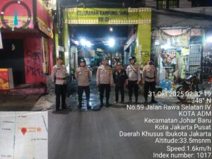 Jaga Lingkungan Aman, Polsek Johar Baru Gelar Patroli Cipta Kondisi dan Imbau Warga Hindari Tawuran