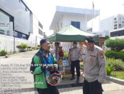 Patroli Samapta Senen Sambangi SPBU Shell Kramat Raya, Sampaikan Pesan Kamtibmas kepada Warga
