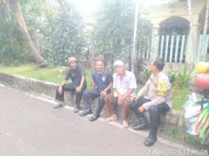 Patroli Dialogis dan Sambang Warga, Bhabinkamtibmas Johar Baru Ajak Warga Jaga Kondusifitas Lingkungan