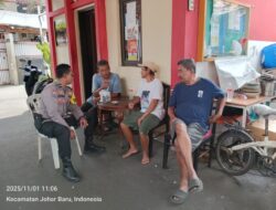 Bhabinkamtibmas Kampung Rawa Lakukan Patroli dan Sambang Door to Door, Ajak Warga Waspada Curanmor dan Jaga Kamtibmas