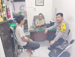Sambang Pos Kampling RW 09 Kel. Tanah Tinggi, Bhabinkamtibmas Ajak Warga Jaga Keamanan Lingkungan