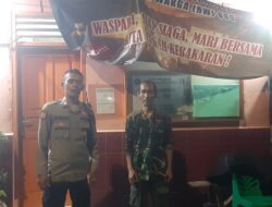 Patroli Strong Point Polsek Metro Gambir di Pos RW 009 Duri Pulo, Antisipasi Tawuran Warga
