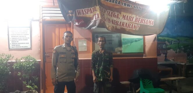 
					Patroli Strong Point Polsek Metro Gambir di Pos RW 009 Duri Pulo, Antisipasi Tawuran Warga