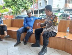Bhabinkamtibmas Kebon Kacang Sambangi Petugas Keamanan, Imbau Agar Tingkatkan Keamanan