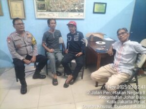Bhabinkamtibmas Johar Baru Sambangi RW 06, Ajak Warga Jaga Lingkungan Aman dan Nyaman