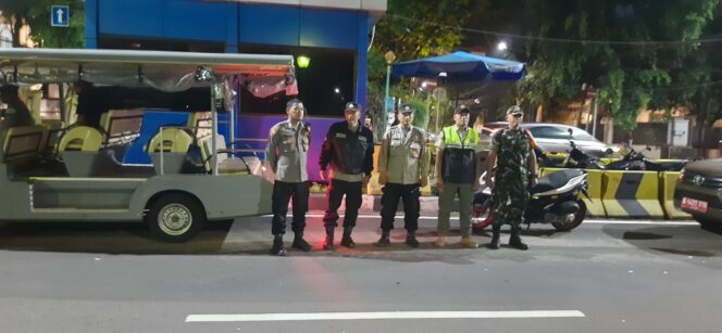 
					Patroli Tiga Pilar Menteng Sisir Kawasan Teuku Umar, Cegah Guankamtibmas Jaga Jakarta Aman dan Kondusif