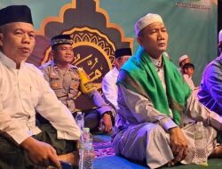 Bhabinkamtibmas Rawasari Hadiri Peringatan Maulid Nabi, Pererat Silaturahmi dan Jaga Kebersamaan Umat
