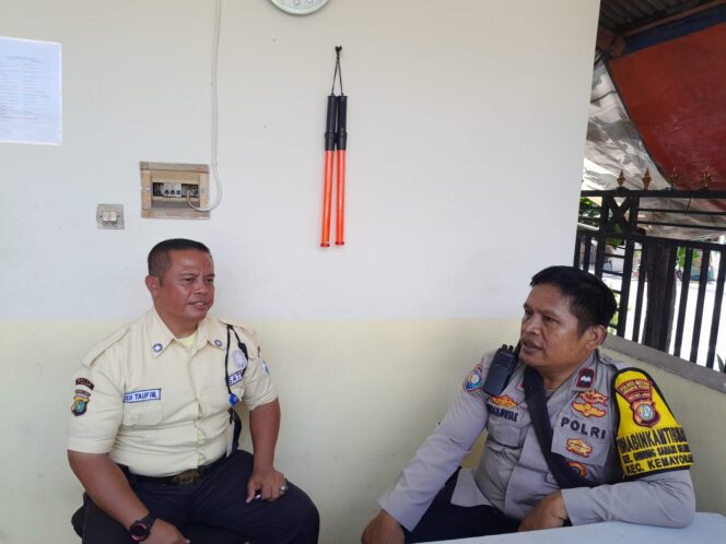 
					Bhabinkamtibmas Gunung Sahari Selatan Tekankan Keamanan dan Ketertiban di Lingkungan Sekolah