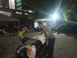 Polsek Metro Gambir Gelar Gerakan Pangan Murah, Salurkan Beras Bulog untuk Warga Kebon Kelapa