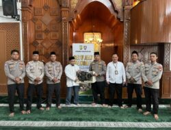 Ditbinmas Polda Metro Jaya Gelar Satu Jam Mengaji Bersama Polisi di Masjid Baitul Lathief Kemnaker