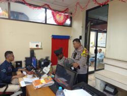 Bhabinkamtibmas Petamburan Bersama Siswa Latja Sambangi Kantor Kelurahan, Kenalkan Fungsi Teknis Binmas