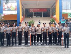 Siswa Latja Diktukba Polri Angkatan 51 Ikuti Pembelajaran Fungsi Teknis Kepolisian Unit Samapta di Pasar Johar Baru