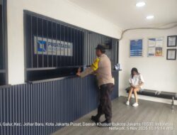 Sambang dan Cooling System, Bhabinkamtibmas Galur Ajak Warga Jaga Kamtibmas di RW 04 Johar Baru
