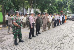 Rabu Tertib, Tiga Pilar Menteng Gelar Apel Penertiban Ciptakan Lingkungan Aman dan Nyaman