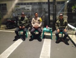 Bhabinkamtibmas Kelurahan Cideng Laksanakan Pembinaan Satkamling RW 03, Ajak Warga Aktif Jaga Lingkungan Malam Hari