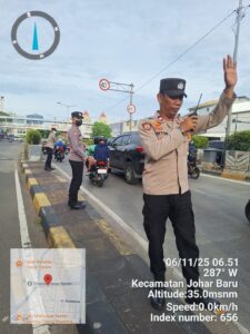 Polsek Johar Baru Laksanakan Pengaturan Lalu Lintas Pagi di Underpass Tanah Tinggi, Antisipasi 3C dan Kemacetan
