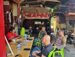 Wujudkan Lingkungan Aman, Bhabinkamtibmas dan Babinsa Sambangi Ketua RT 04/07 dan Warga Karet Tengsin