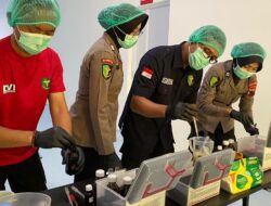 SPPG POLRES SUKOHARJO TEMUKAN INDIKASI ZAT BERBAHAYA— BUKTI DISIPLIN PROGRAM MAKAN BERGIZI GRATIS POLRI DALAM CEGAH MAKANAN BERISIKO SAMPAI KE MASYARAKAT