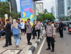 Polsek Metro Menteng Amankan Live Music Band Padi di Anjungan Sarinah Thamrin