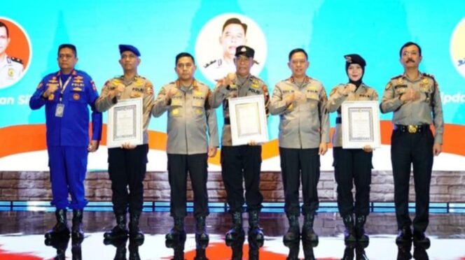 
					Pesan Kabaharkam Polri: Hadirlah Jadi Pelindung dan Penolong Masyarakat