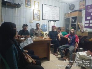 Sinergi Polisi dan Warga, Kamtibmas RW 06 Terjaga Lewat Sambang Pos Kamling