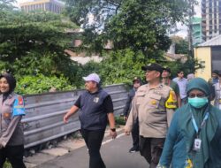 Polsek Metro Gambir Bersama Tiga Pilar Gelar Jumling PSN dan Sosialisasi Bahaya Narkoba di Kebon Kelapa