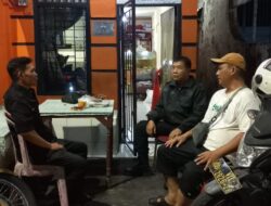 Imbauan Kamtibmas kepada Katibum dan Petugas Satkamling, Bhabinkamtibmas Sambang Poskamling RW 01 Tanah Tinggi