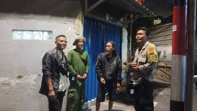 
					Jaga Keamanan Lingkungan, Polisi Imbau Warga Serdang Perkuat Siskamling