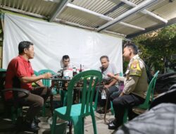 Bhabinkamtibmas Sambangi Warga Gunung Sahari Utara, Ajak Warga Aktif Cegah Curanmor