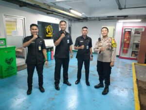 Bhabinkamtibmas Turun ke Apartemen, Rangkul Security dalam Upaya Pencegahan Gangguan Kamtibmas