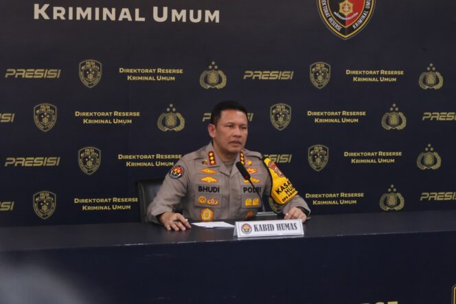 
					Polda Metro Jaya Gelar Trauma Healing di SMA 72, Libatkan Banyak Instansi untuk Pulihkan Psikologis Siswa