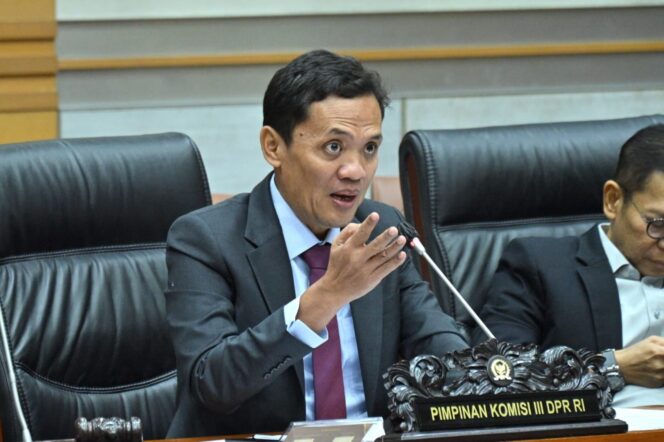 
					Komisi III DPR Apresiasi Polri Ungkap Kasus Penculikan Balita Bilqis