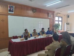 Bhabinkamtibmas Rawasari Hadiri Rakor Bulanan Tiga Pilar Bahas Permasalahan Lingkungan dan Harkamtibmas
