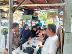 Bhabinkamtibmas Kelurahan Cideng Sambangi Ketua RT dan Warga, Ajak Bersama Jaga Lingkungan dari Ancaman Penipuan Online