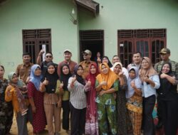 Kapolres Labusel Duduk Lesehan Ngeteh Bareng Warga Silangkitang, Pesan Humanis Polri Untuk Masyarakat
