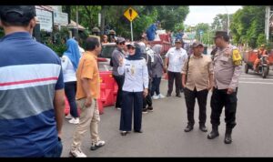 Sinergi Tiga Pilar, Johar Baru Gelar Rabu Tertib Tertibkan PKL dan Bangunan Liar